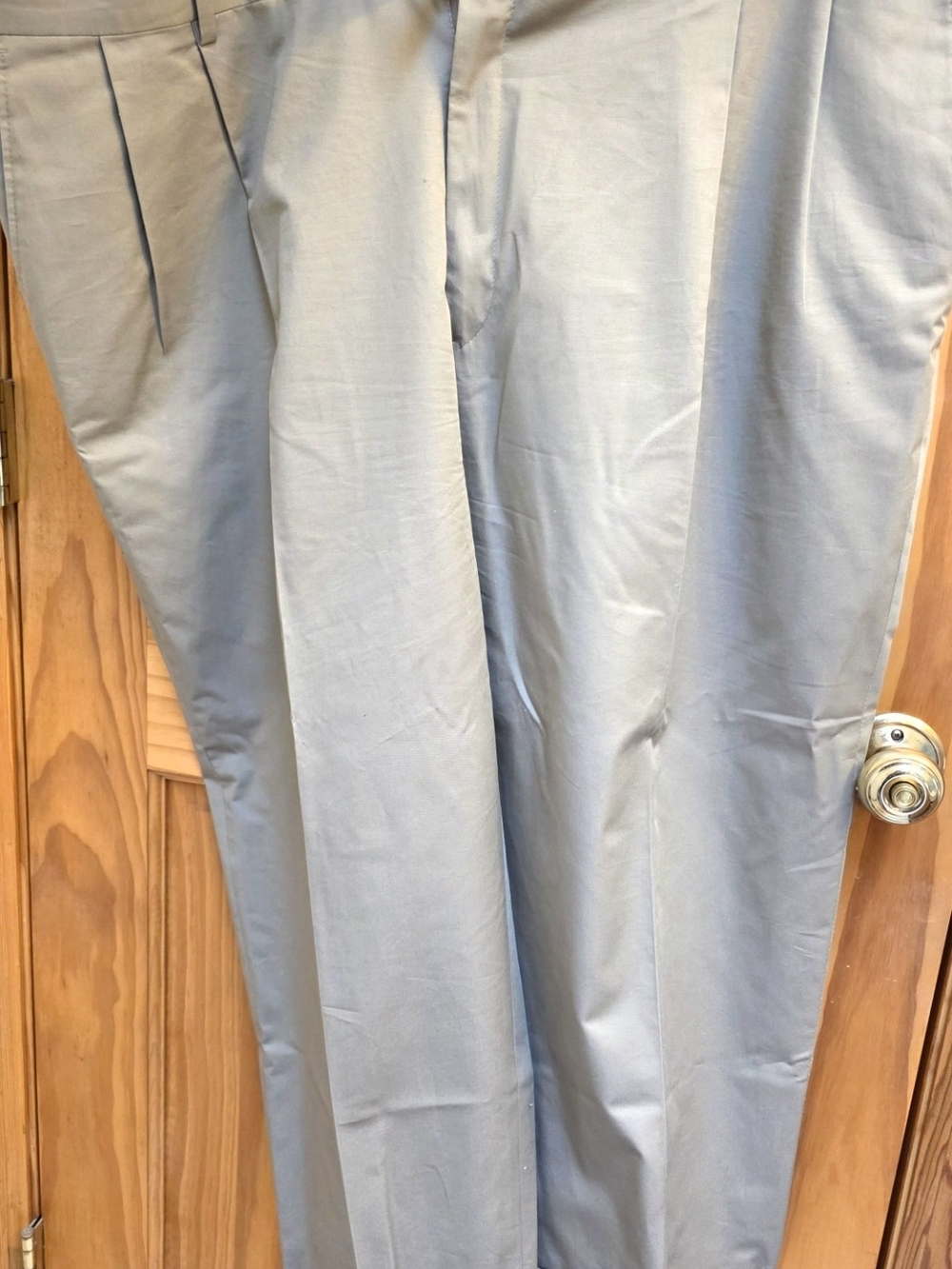 Hart Schaffner Marx Khaki Pleated Dress Chinos